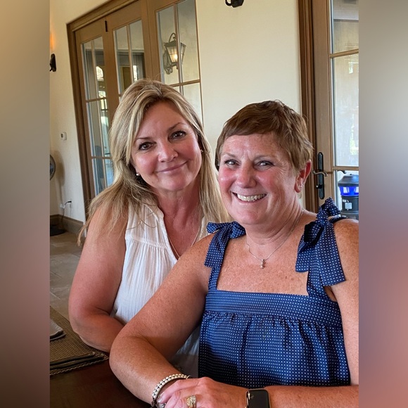 Meet your Posher, Julie - Picture 7 of 10